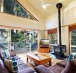 Araluen - Accommodation in Surfers Paradise