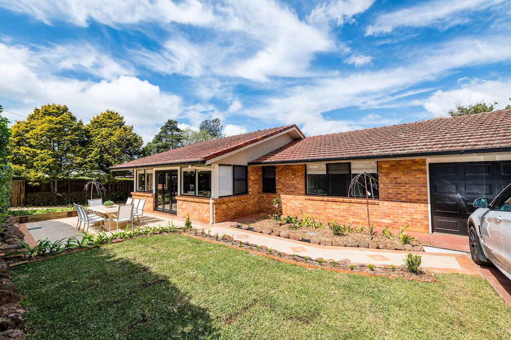 East Toowoomba QLD Accommodation in Surfers Paradise