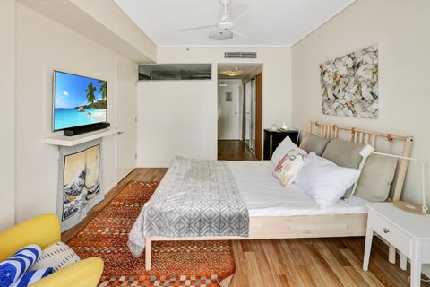 Harbour View Studio Pad - Accommodation in Surfers Paradise 3