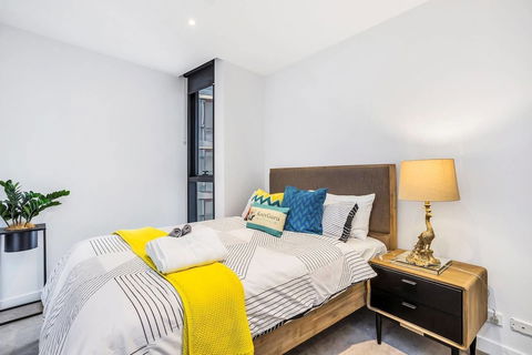 FV Iconic Designer APT, Parking, Near CBD Qfv147-14 - Accommodation in Surfers Paradise 6