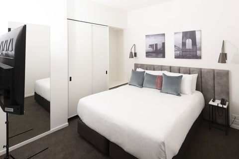 R Hotel Geelong - Accommodation in Surfers Paradise 6