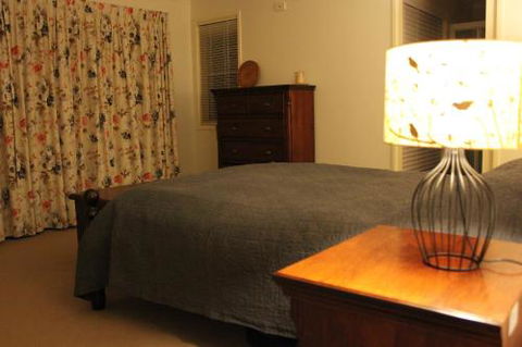 Waterfall Way Accommodation - Accommodation in Surfers Paradise 4