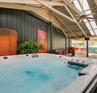 Juggle House - Accommodation in Surfers Paradise
