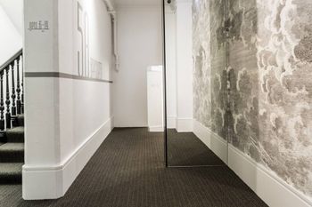 Stunning City Apartment H350 - Accommodation in Surfers Paradise 6