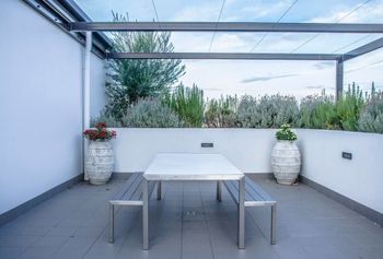 Vibrant City Pad - Accommodation in Surfers Paradise 6
