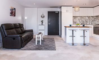 Watergate - Accommodation in Surfers Paradise 4
