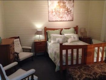 Edgeworth Street Manor - Accommodation in Surfers Paradise 3