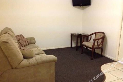 Motel Myall - Accommodation in Surfers Paradise 7