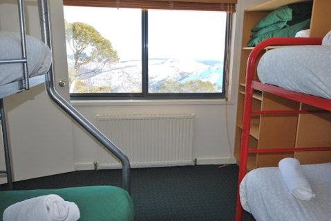 Alpine Heights 08 - Accommodation in Surfers Paradise 4