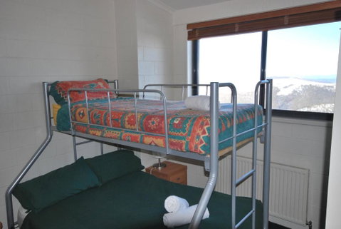 Alpine Heights 04 - Accommodation in Surfers Paradise 6