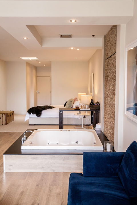 Polperro Villas - Accommodation in Surfers Paradise 3