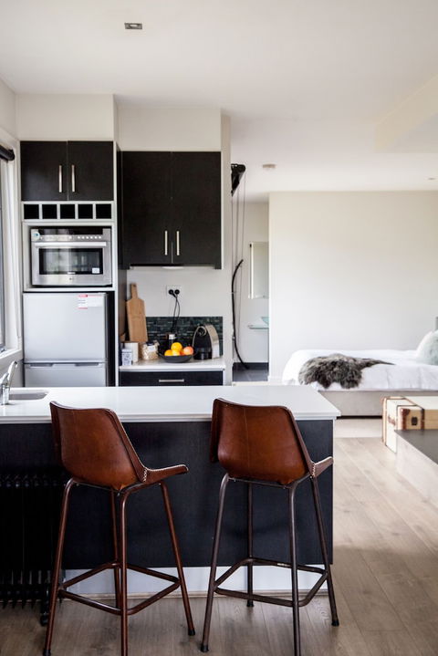 Polperro Villas - Accommodation in Surfers Paradise 4