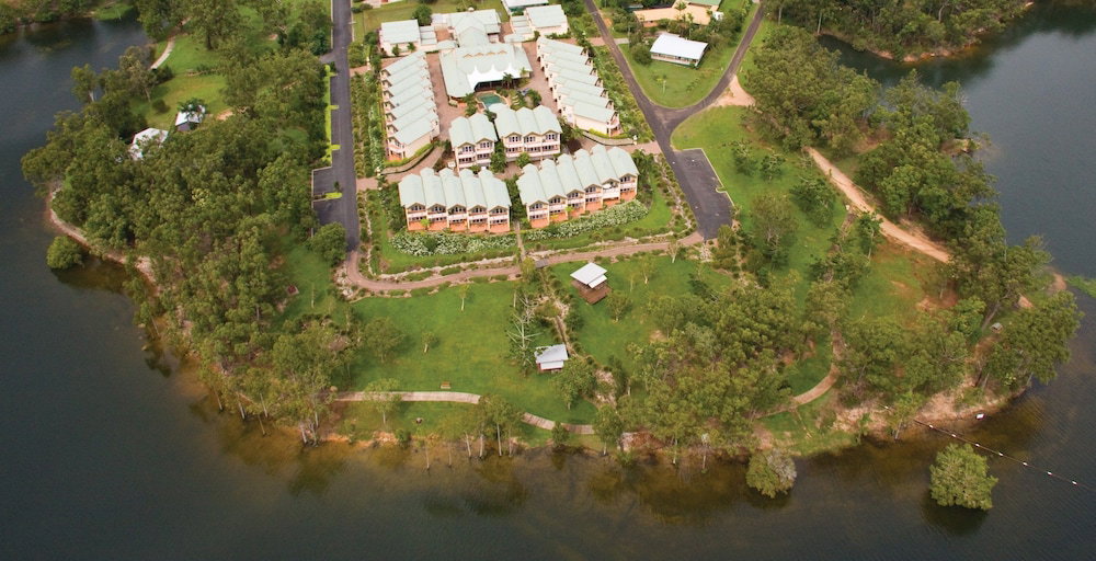  Accommodation in Surfers Paradise