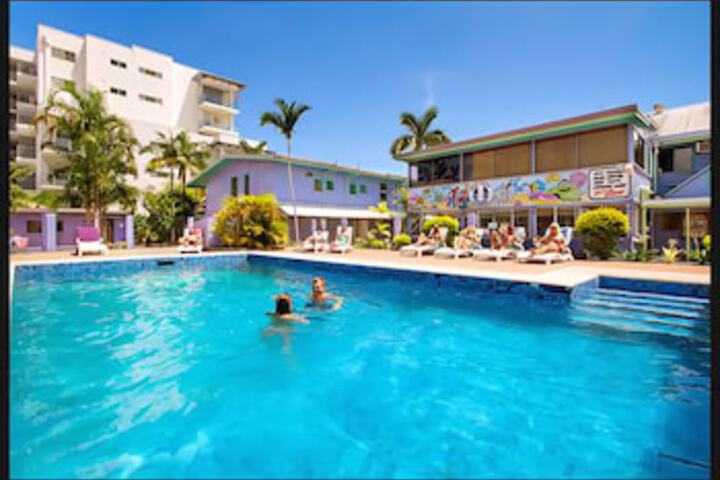 Mooroobool QLD Accommodation in Surfers Paradise