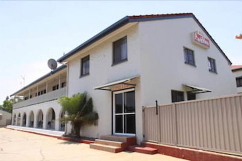 Park View Motel - Accommodation in Surfers Paradise 2
