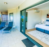 Loka Santi - Accommodation in Surfers Paradise