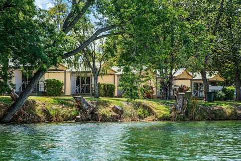 Discovery Parks â€“ Lake Kununurra - Accommodation in Surfers Paradise 1
