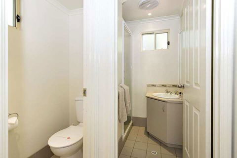 Discovery Parks â€“ Lake Kununurra - Accommodation in Surfers Paradise 2