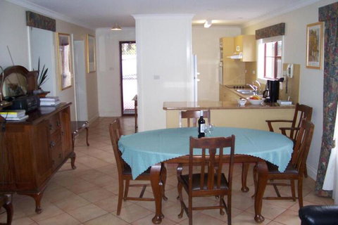 Limestone View Naracoorte - Accommodation in Surfers Paradise 3
