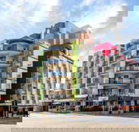 Baileys Serviced Apartments - Accommodation in Surfers Paradise