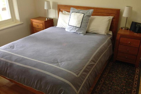 MacDonnell House Naracoorte - Accommodation in Surfers Paradise 3