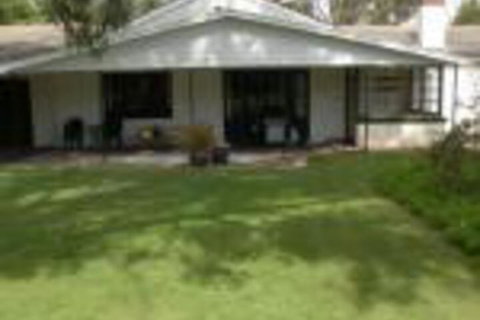 Pinkerton Hill Naracoorte - Accommodation in Surfers Paradise 0