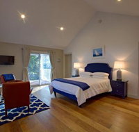 McCrae Lodge - Accommodation in Surfers Paradise