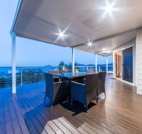 Hydeaway Bay Beach House - Accommodation in Surfers Paradise