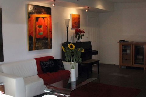 Harmony Bed & Breakfast - Accommodation in Surfers Paradise 7