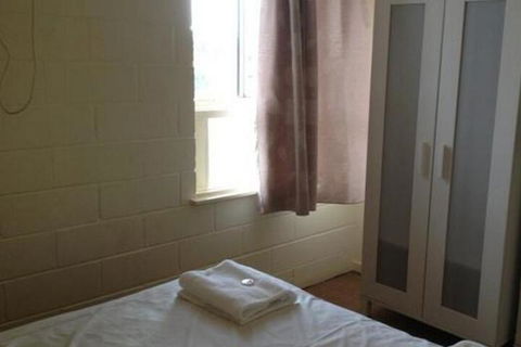 Stayinn Motel - Accommodation in Surfers Paradise 6