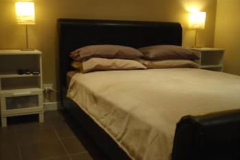 Waikiki Beach Bed & Breakfast - Accommodation in Surfers Paradise 6