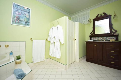 Blackwood Inn Innkeepers House - Accommodation in Surfers Paradise 7
