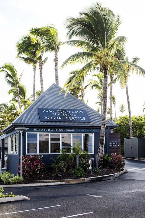 Yacht Club Villas - Accommodation in Surfers Paradise 0