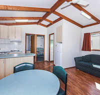 Naracoorte Holiday Park - Accommodation in Surfers Paradise