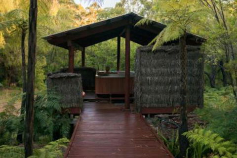 Mudstone Spa Retreat - Accommodation in Surfers Paradise 0