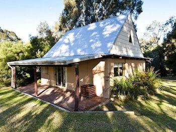 Riverway Chalets - Accommodation in Surfers Paradise 0