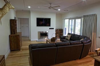 G.g's By The River - Accommodation in Surfers Paradise 6