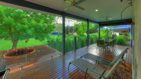 G.g's By The River - Accommodation in Surfers Paradise 4
