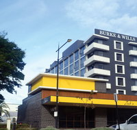 Burke and Wills Hotel - Accommodation in Surfers Paradise