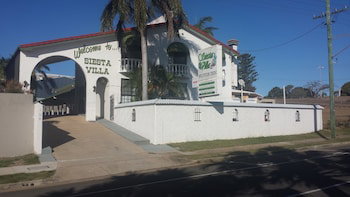 Siesta Villa Motel - Accommodation in Surfers Paradise 1