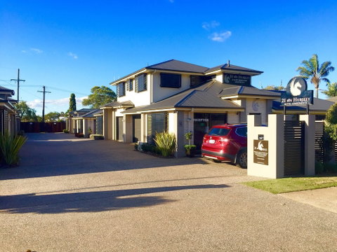 21 On Hursley Motel Apartments - Accommodation in Surfers Paradise 0