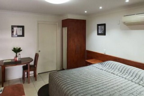 Motel Myall - Accommodation in Surfers Paradise 0