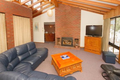 Derwent Retreat - Accommodation in Surfers Paradise 2