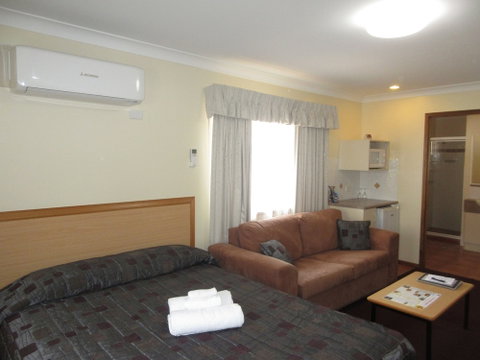 Riviera On Ruthven Motel - Accommodation in Surfers Paradise 6