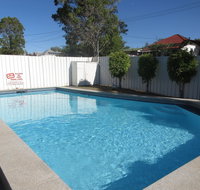 Riviera on Ruthven Motel - Accommodation in Surfers Paradise
