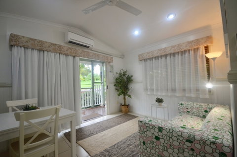 Barney Beach Accommodation - Accommodation in Surfers Paradise 6