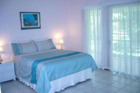 A Tropical Escape Bed & Breakfast - Accommodation in Surfers Paradise 0