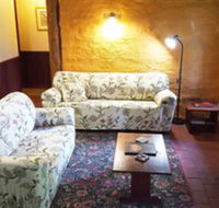 Treenbrook Cottages - Accommodation in Surfers Paradise
