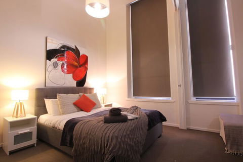 Essence Of Degraves Rejuvenate Stays - Accommodation in Surfers Paradise 2