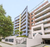 Waldorf Waitara Residential Apartments - Accommodation in Surfers Paradise